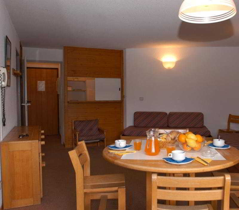 Résidence Odalys Le Christiana Alpe dʼHuez Extérieur photo
